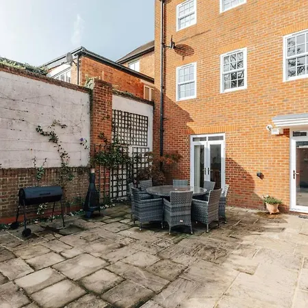 Olive Tale Villa Henley-on-Thames Exterior photo