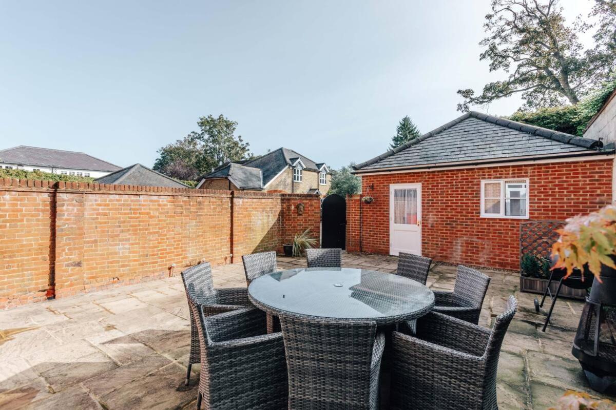 Olive Tale Holiday home Henley-on-Thames